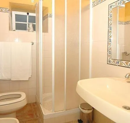 Marvellous Algarve - 9 Bedrooms - Gran - Outstanding Far-reaching Views *